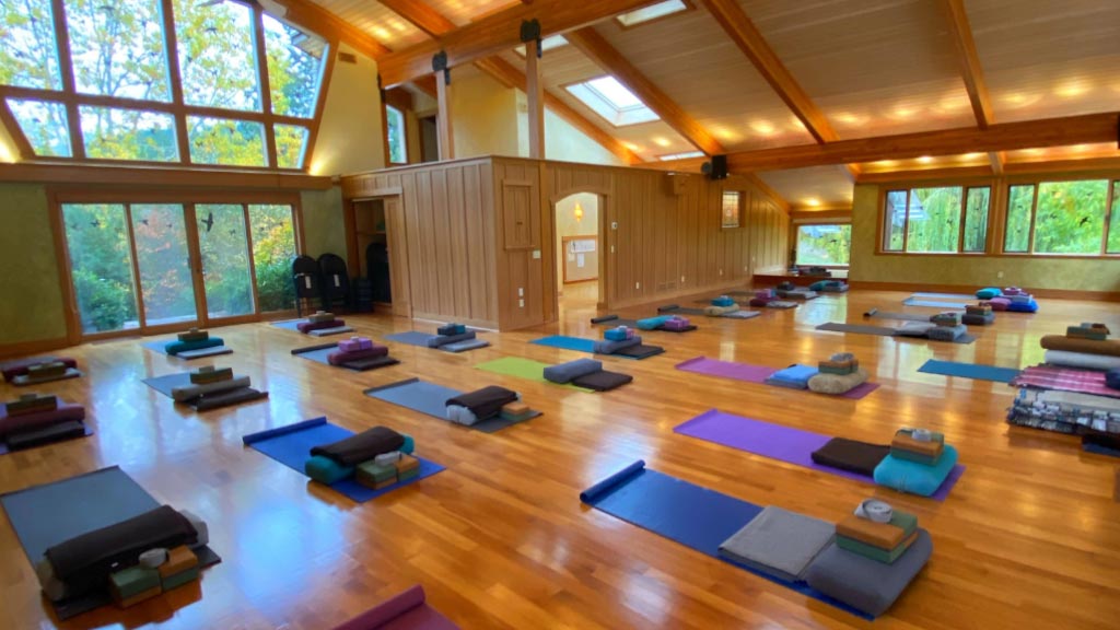 Yoga Programs and Wellness Retreats - Salt Spring Centre of Yoga