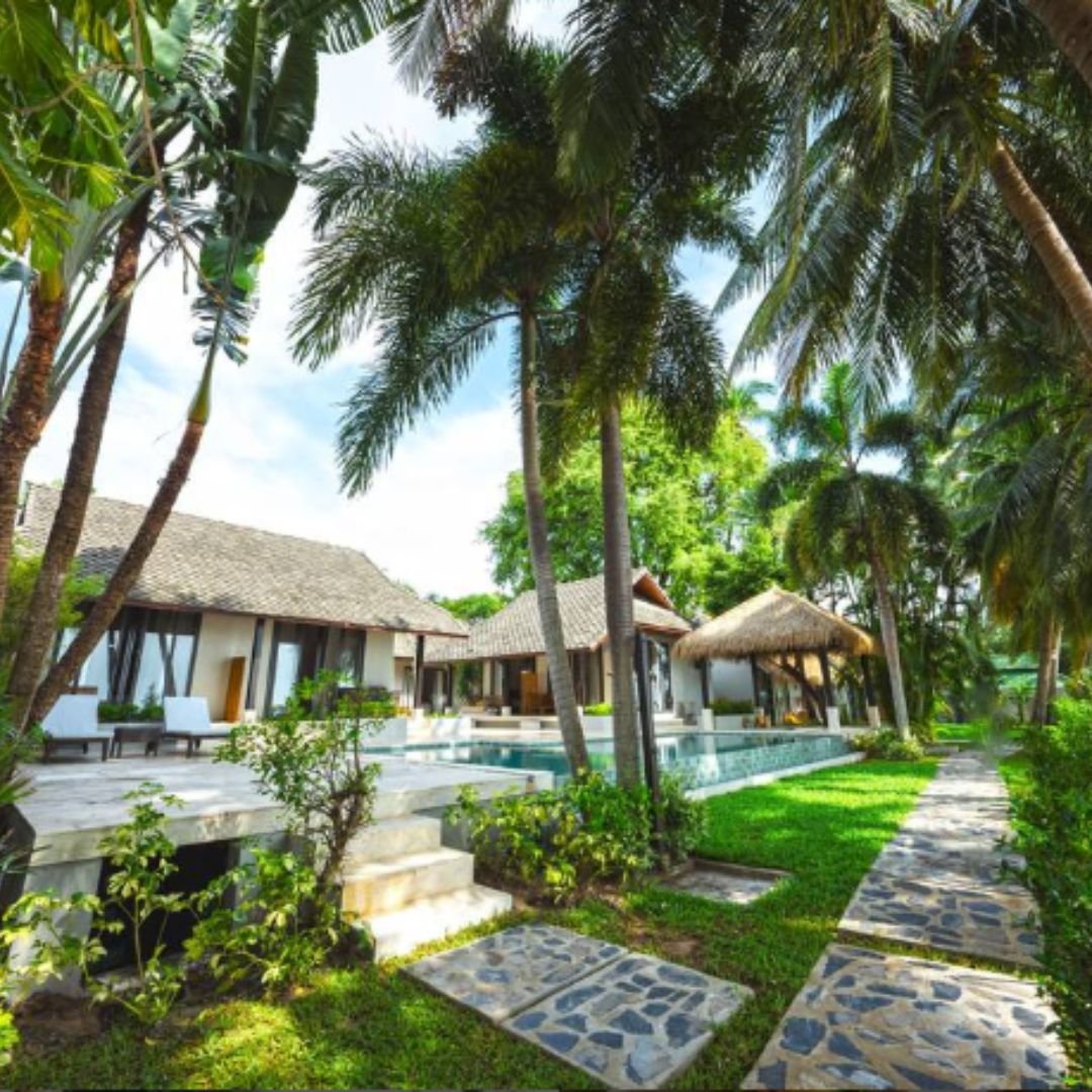thailand-retreat-outside